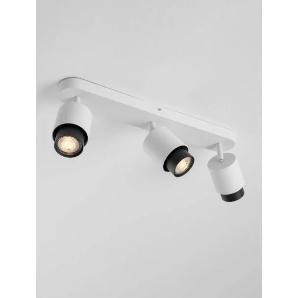 LUCES EXCLUSIVAS REFLEKTOR YAPACANI LE44976